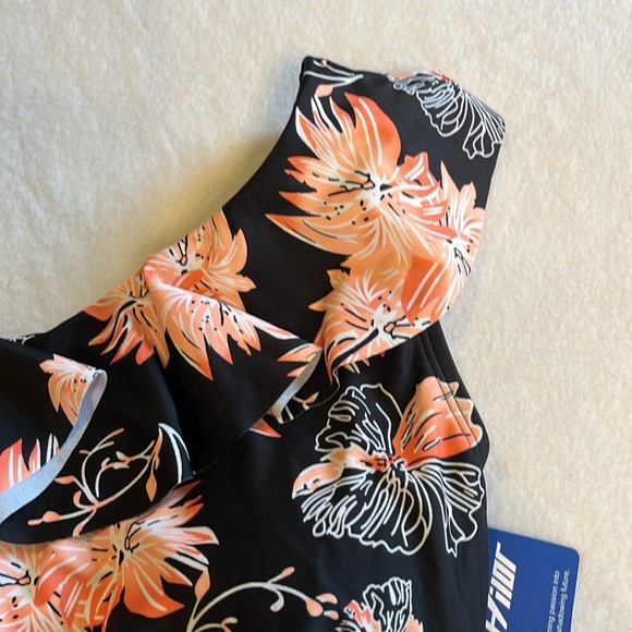 Hilor swimsuit - Picture 6 of 9